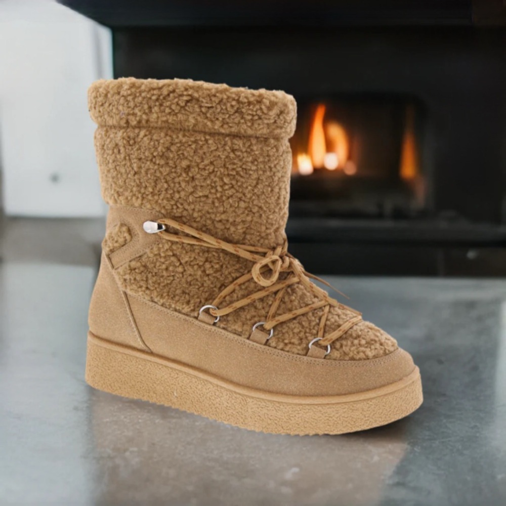 Women's Tan Sherpa Winter & Rain Boots - Picture 3 of 4